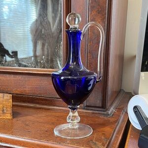 1970s Italian Elegant Blue Glass Decanter and cordial glasses